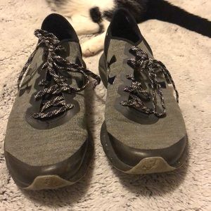 Women’s athletic shoes